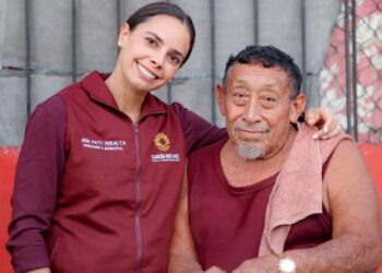 Supervisa Ana Paty Peralta avance de obra de agua potable y drenaje sanitario en la colonia Los Pinos