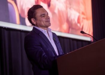 Asociación de Hoteles otorga Soles al Biól. Antonio Ortiz y al Hotel Presidente Intercontinental