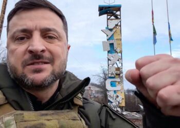 Putin critica video falso de Zelenski y cuestiona presencia en Kupiansk