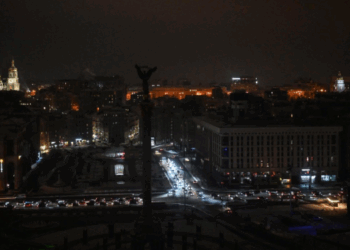 Zelensky declara estado de emergencia eléctrica en Ucrania tras incesantes ataques rusos