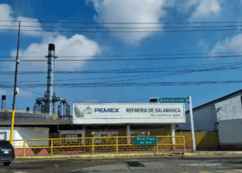 Autoridades confirman hallazgo de un artefacto explosivo frente a la refinería de Salamanca