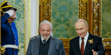 Putin y Lula respaldan la soberanía de Venezuela en una llamada estratégica