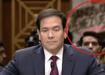 Activistas interrumpen a Marco Rubio por la situación en Venezuela