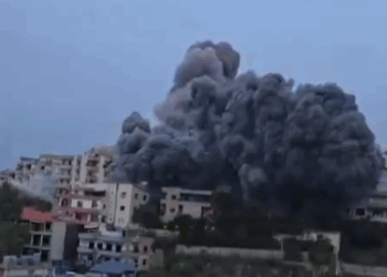 Ataques aéreos en Líbano dejan periodistas heridos en el sur del país