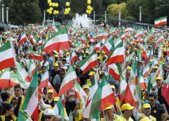 «Protestas en Irán dejan al menos 15 muertos y cientos de detenidos en una semana de movilizaciones»