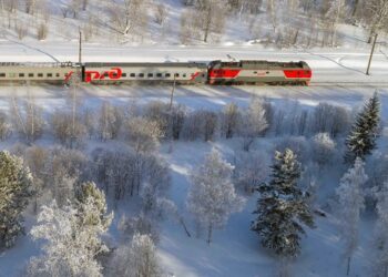 «Tren de alta velocidad en Rusia transformará los viajes entre Moscú y San Petersburgo»