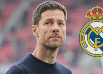 «Destitución del Real Madrid: Xabi Alonso deja el banquillo y llega Arbeloa»