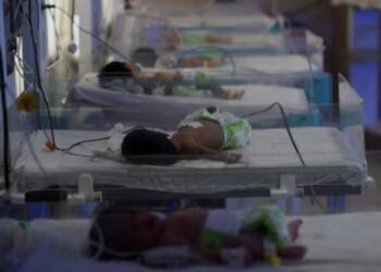 «Autoridades investigan la muerte de 9 recién nacidos en una maternidad de Rusia»