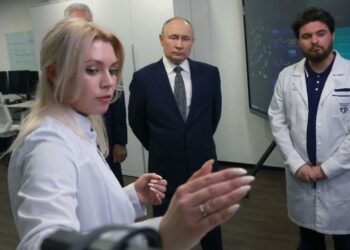 «Rusia inicia el uso de una nueva terapia innovadora contra el cáncer»