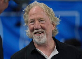 «Detenido Timothy Busfield por presunto abuso sexual durante serie de television»
