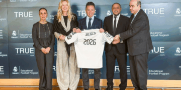 Crece la oposición al tarifazo en Jalisco mientras el gobernador viaja a España