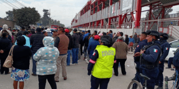 Ejidatarios bloquean las obras del Tren Suburbano para exigir soluciones inmediatas