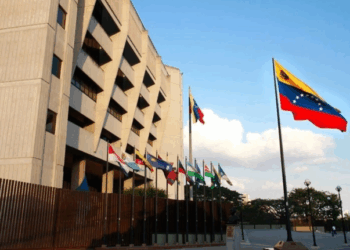 El gobierno interino concreta la excarcelación de prisioneros en Venezuela tras cambios políticos