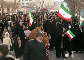 El gobierno iraní moviliza a miles en Teherán para enfrentar la presión de Estados Unidos