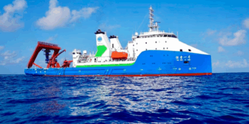 Experto advierte sobre la llegada de un presunto buque espía chino a costas chilenas