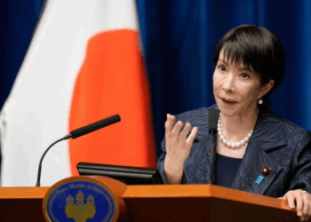 La primera ministra de Japón anuncia la disolución parlamentaria para convocar a elecciones