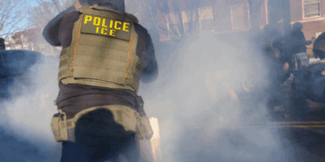 La tensión aumenta en Mineápolis tras el uso de gases en las redadas migratorias