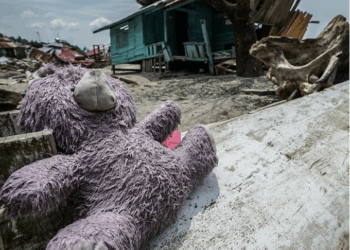 Las inundaciones en Indonesia afectan gravemente a miles de familias