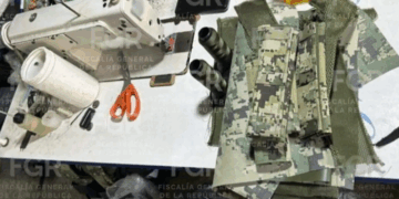 Localizan y aseguran taller de uniformes falsificados en Veracruz