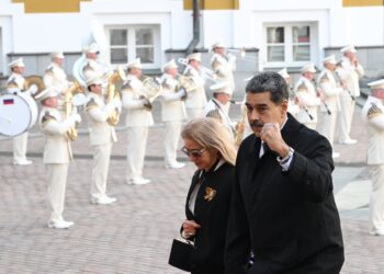 Moscu mantiene postura y acusa violaciones al Derecho Internacional