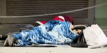 Muere hombre en entrada de urgencias del hospital Rubén Leñero