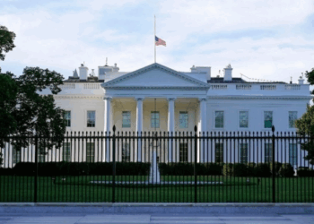 Polémica por la construcción del nuevo Salón de Baile de la Casa Blanca