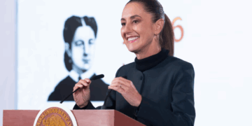 Sheinbaum defiende la integración de Francisco Garduño a la SEP