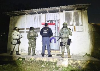 «Cateos en Playa del Carmen y OPB dejan drogas y armas aseguradas»