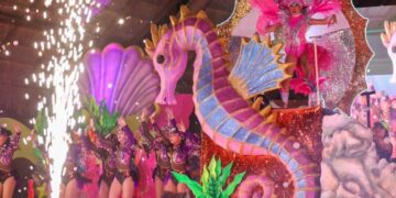 Gran jornada de elección de reyes y reinas da inicio al Carnaval Cancún 2026 🎭
