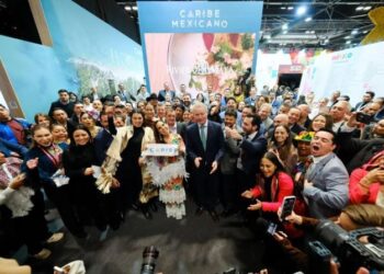 Mara Lezama y Josefina Rodríguez inauguran el pabellón del Caribe Mexicano en FITUR 2026