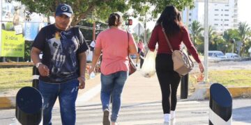 CANCÚN FORTALECE LA SEGURIDAD VIAL CON MODERNIZACIÓN SEMAFÓRICA Y CRUCES SEGUROS: ANA PATY PERALTA