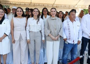 Aniversario de la Constitución de Quintana Roo reafirma rumbo humanista del estado