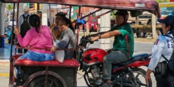 Mototaxistas analizan posible aumento de tarifas en José María Morelos