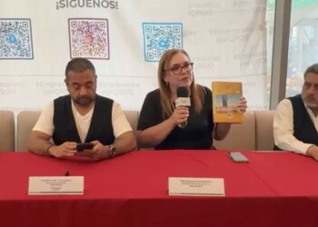 Relanzan el Libro de Oro de Cancún en el marco de su 56 aniversario