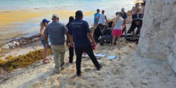 Pierde la vida turista extranjero tras ahogarse en playa de Akumal