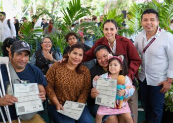 "Ana Paty Peralta inicia el 2026 con el programa "Día del Pueblo" en Cancún"