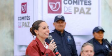 "Ana Paty Peralta instala el primer Comité de Paz en Quintana Roo"