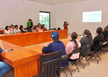 Blanca Merari impulsa la preparación académica de los trabajadores municipales
