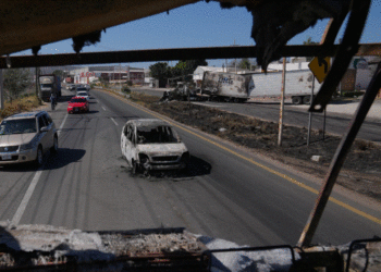 🔥📍 Caos y pánico en México tras la muerte de “El Mencho”: turistas atrapados, balas y calles al filo del miedo 🚨