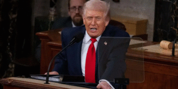 Trump desata tormenta política al plantear una “toma amistosa” de Cuba 🔥🌎