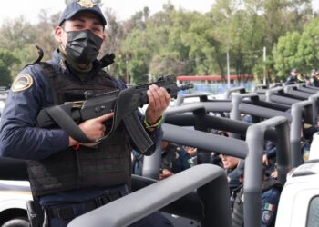 «Aseguramiento de autopartes en Iztacalco deja dos detenidos tras cateo»