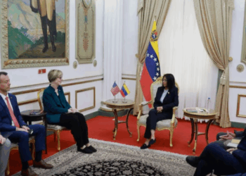 Delcy Rodríguez impulsa la normalización de relaciones diplomáticas con Estados Unidos