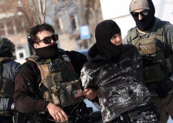 Donald Trump ordena el retiro de 700 agentes migratorios en Minneapolis