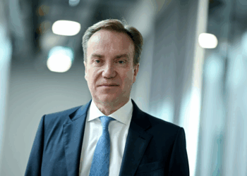 El Foro de Davos bajo la lupa por la relación de su presidente con Jeffrey Epstein