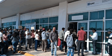 El SAT informa que no es obligatorio entregar la constancia fiscal en Quintana Roo