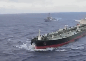 Estados Unidos intercepta buque petrolero tras persecución desde el Caribe hasta el Índico