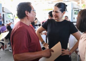 Estefanía Mercado promueve el acceso a las Caravanas de Salud en Playa del Carmen