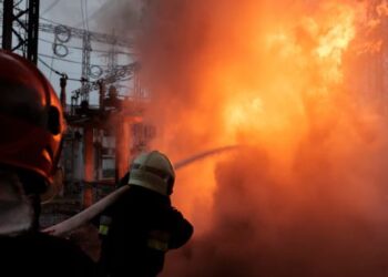 Suministro de diésel a Ucrania: dos países de la UE lo suspenden tras crisis energética