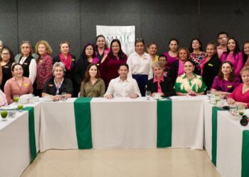 "Innovación y liderazgo femenino impulsan el crecimiento empresarial en Cancún"