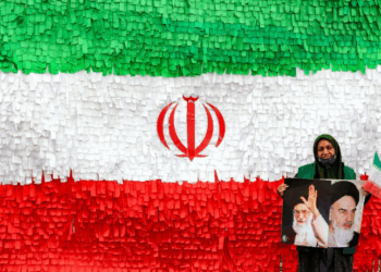 Irán eleva las amenazas contra Estados Unidos en el aniversario de su revolución